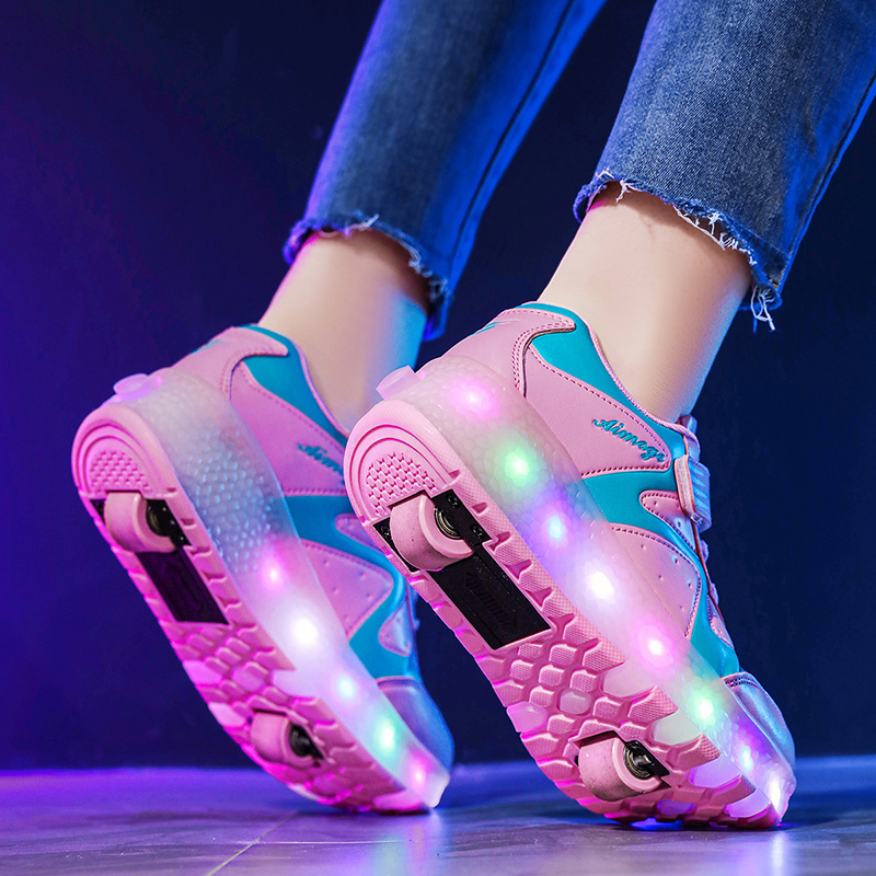 Fashion Luminous Roller Skates - Street Fashion Boy 评论和价格